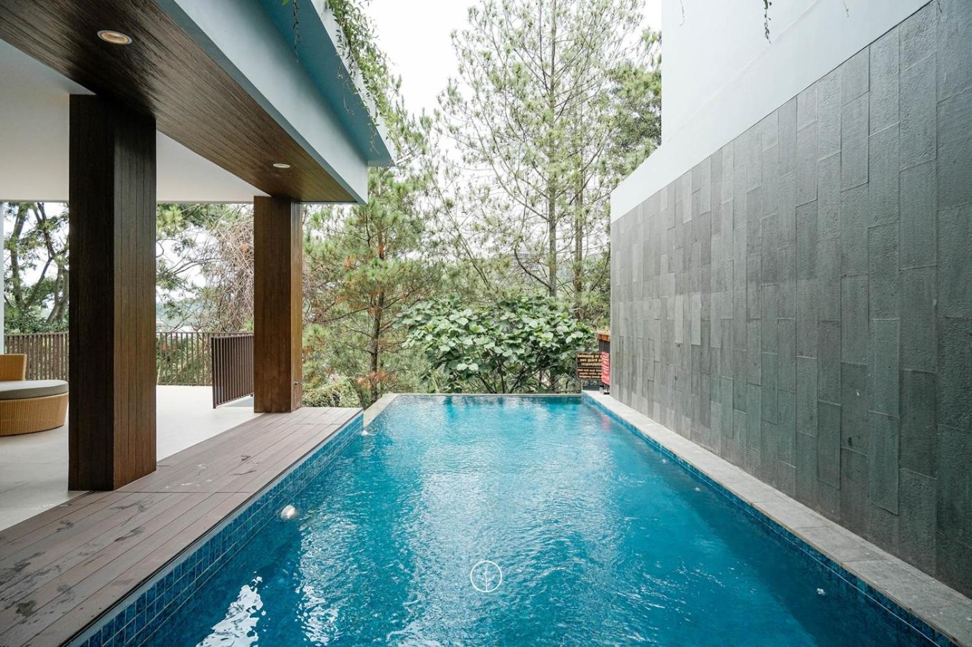 Anindya Hill View Villa 7 Bedrooms With A Private Swimming Pool باندونج المظهر الخارجي الصورة