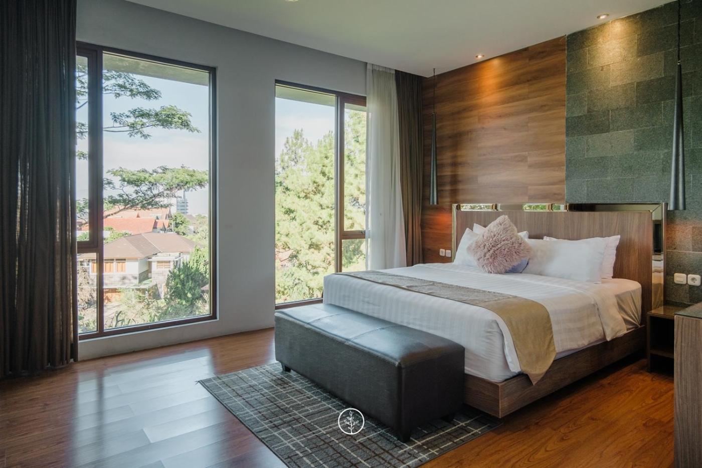 Anindya Hill View Villa 7 Bedrooms With A Private Swimming Pool باندونج المظهر الخارجي الصورة