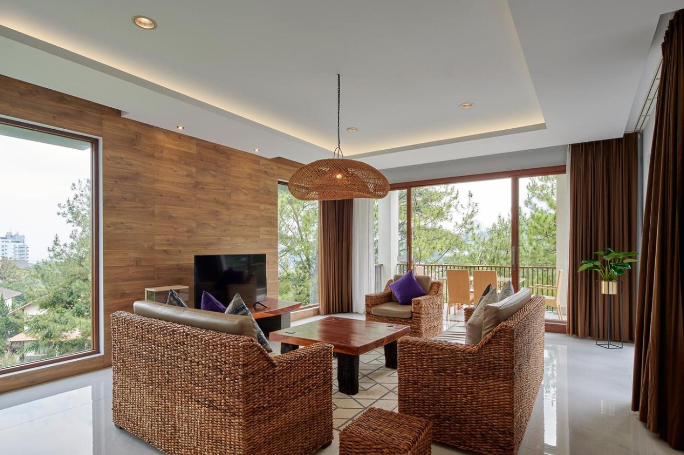Anindya Hill View Villa 7 Bedrooms With A Private Swimming Pool باندونج المظهر الخارجي الصورة